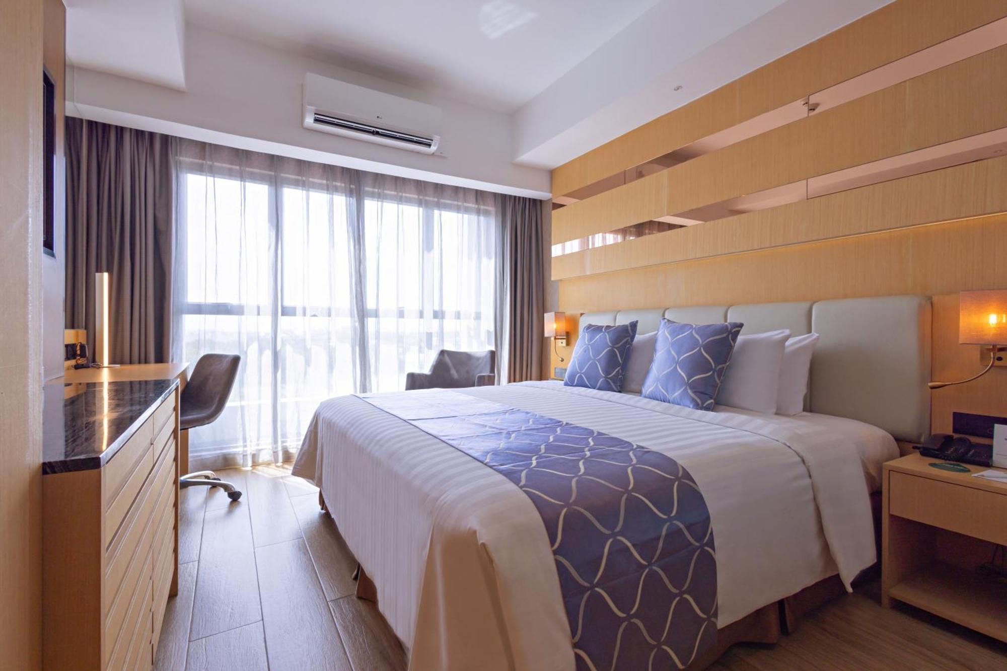 Best Western Plus Metro Clark Анхелес Экстерьер фото