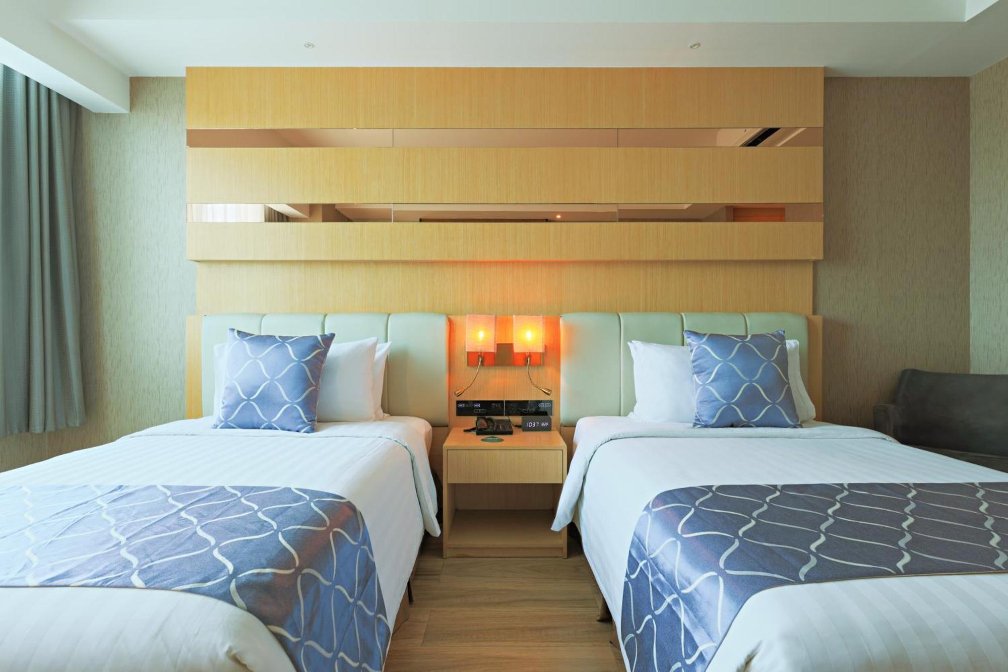 Best Western Plus Metro Clark Анхелес Экстерьер фото